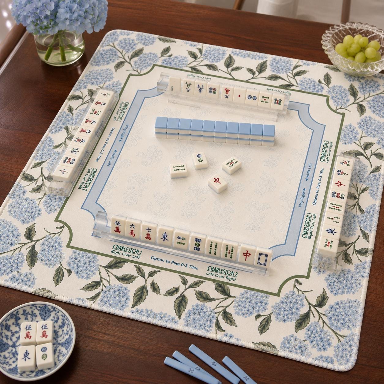 THE HYDRANGEA GARDEN Preppy Floral Mahjong Mat — Blue White Game Night Tile Table Mat, American Mahjong Gift, Mahjong Accessories